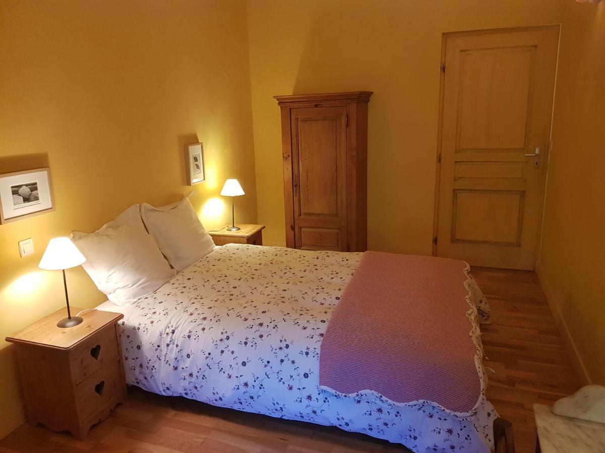 Le Moulin De Jules Et Akasha Bed & Breakfast Murat Dış mekan fotoğraf